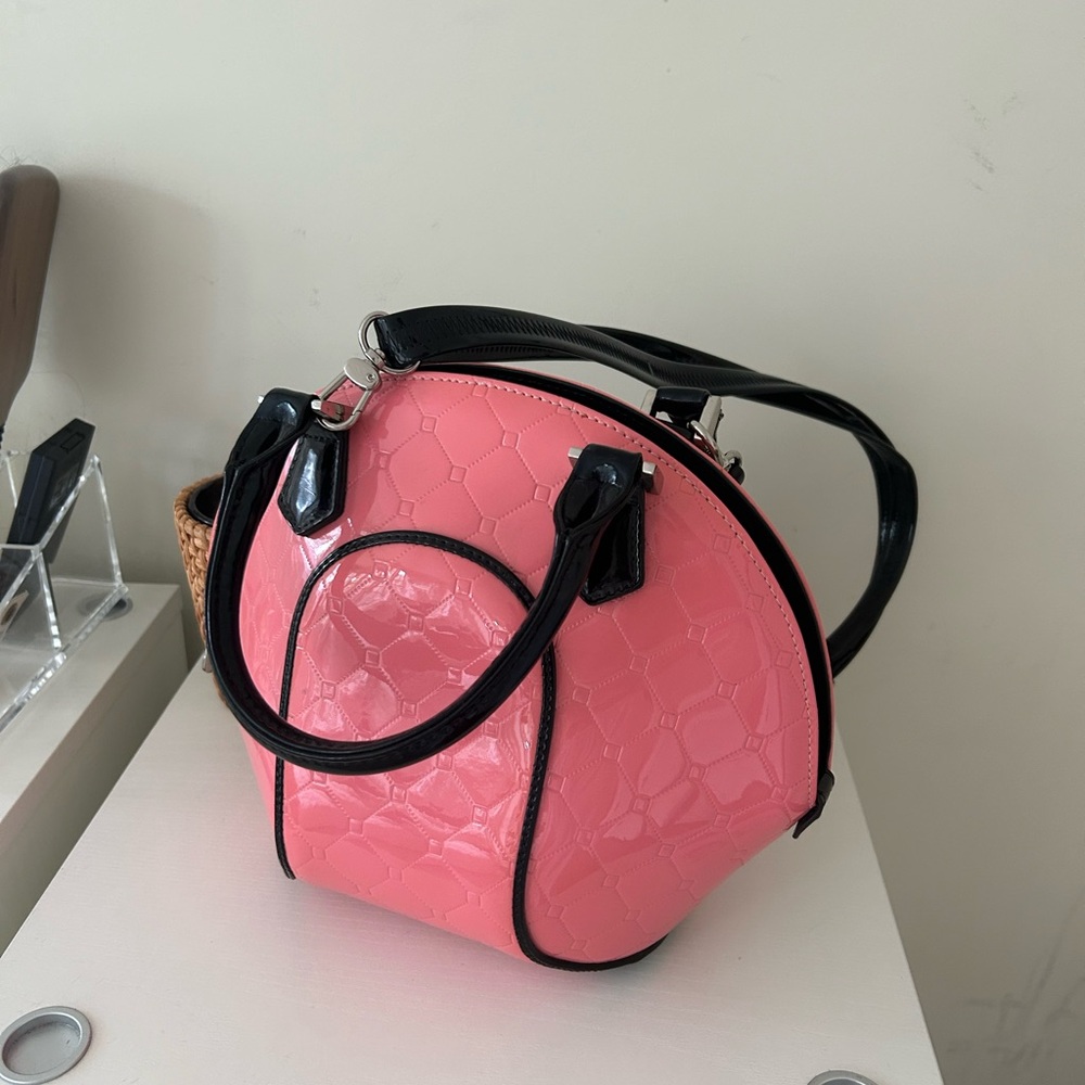 Bravo Beverly Hills Shoulder Bag